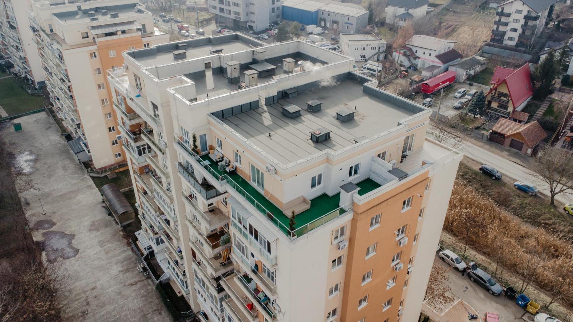 Penthouse View Aeroport Iasi 2 Apartment Exterior photo